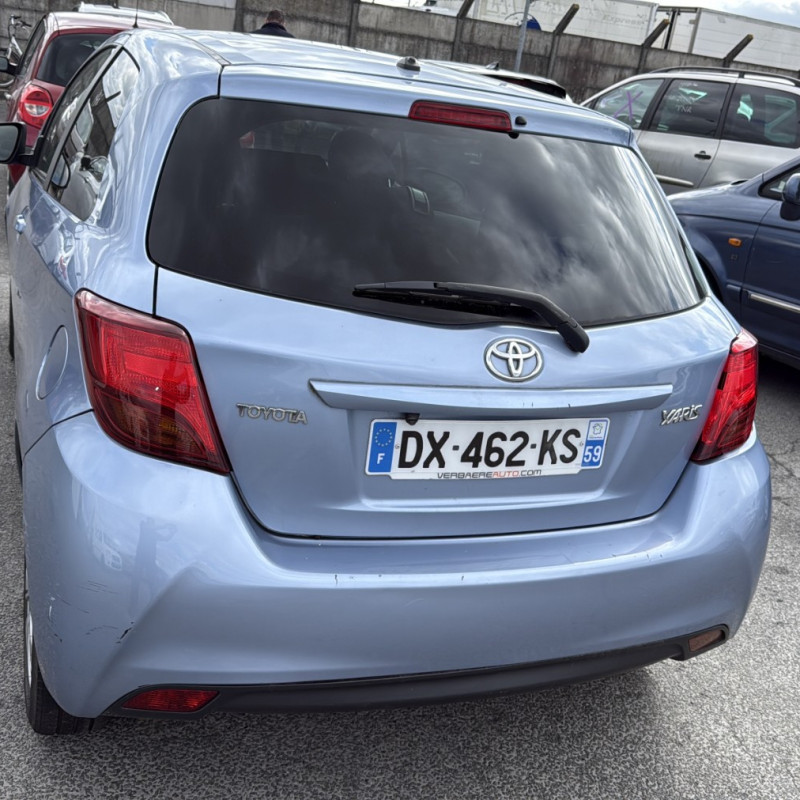 TOYOTA YARIS 3 PHASE 2 1.0 VVTI - 12V Photo n°5