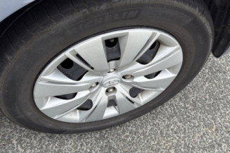 TOYOTA YARIS 3 PHASE 2 1.0 VVTI - 12V