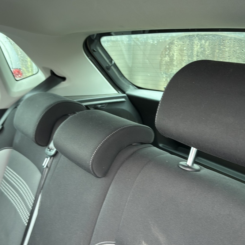 VOLKSWAGEN POLO 5 PHASE 1 1.6 TDI - 16V TURBO Photo n°11
