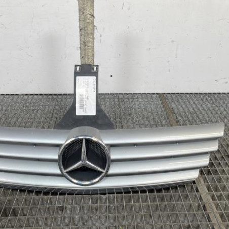 Calandre MERCEDES CLASSE C 203 COUPE SPORT Photo n°1