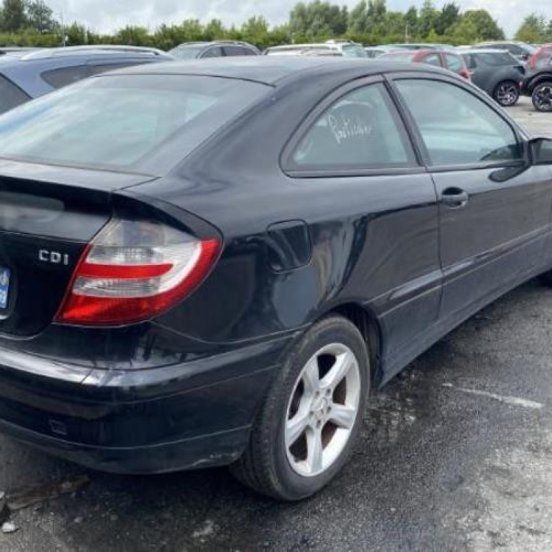 Calandre MERCEDES CLASSE C 203 COUPE SPORT Photo n°9