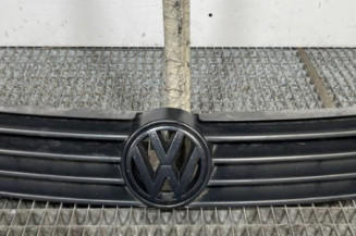 Calandre VOLKSWAGEN POLO 3 Photo n°1