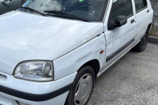 Capot RENAULT CLIO 1