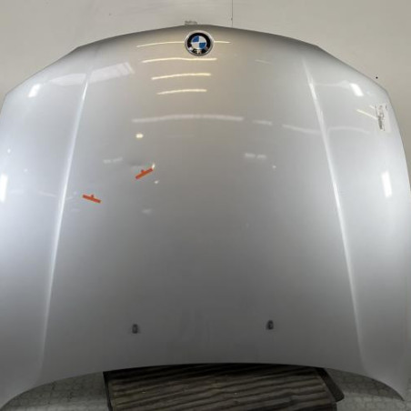 Capot BMW SERIE 1 E87 Photo n°1
