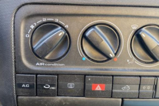 Calandre VOLKSWAGEN GOLF 4