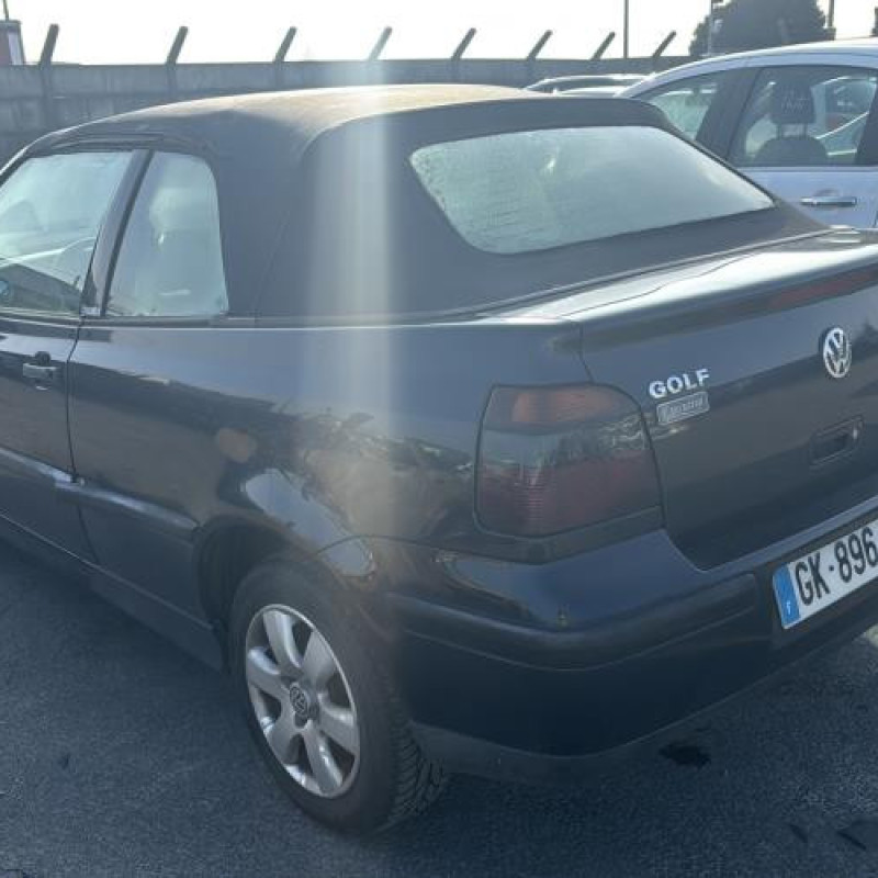 Calandre VOLKSWAGEN GOLF 4 Photo n°18