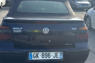 Calandre VOLKSWAGEN GOLF 4