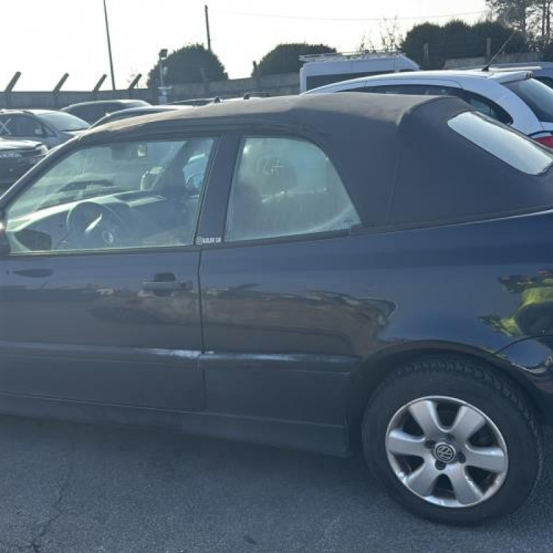 Calandre VOLKSWAGEN GOLF 4 Photo n°20