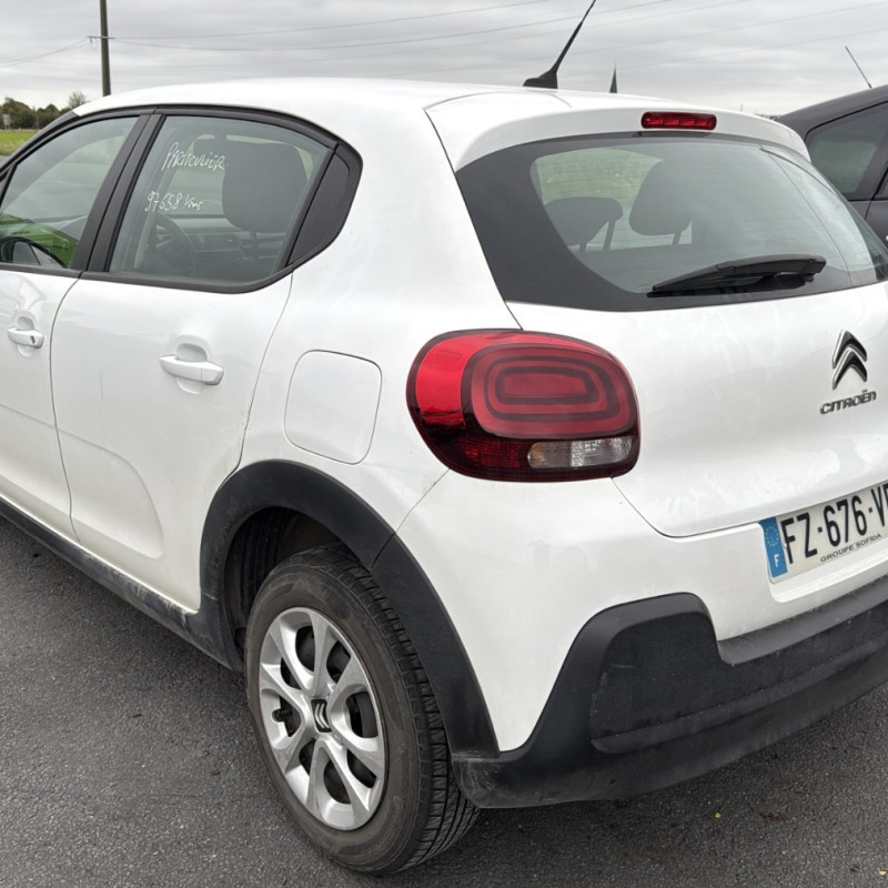 CITROEN C3 3 PHASE 2 1.5 BLUE HDI - 16V TURBO Photo n°4