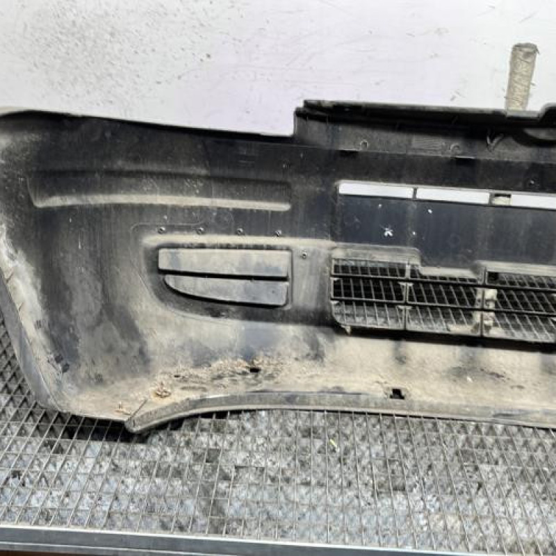 Pare choc avant FIAT PANDA 2 Photo n°6
