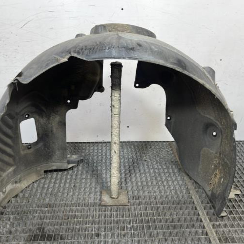 Pare boue avant gauche BMW SERIE 2 F45 ACTIVE Photo n°1