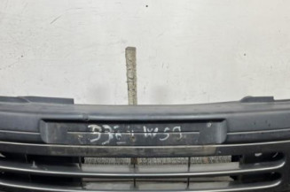 Pare choc avant RENAULT CLIO 2 Photo n°1