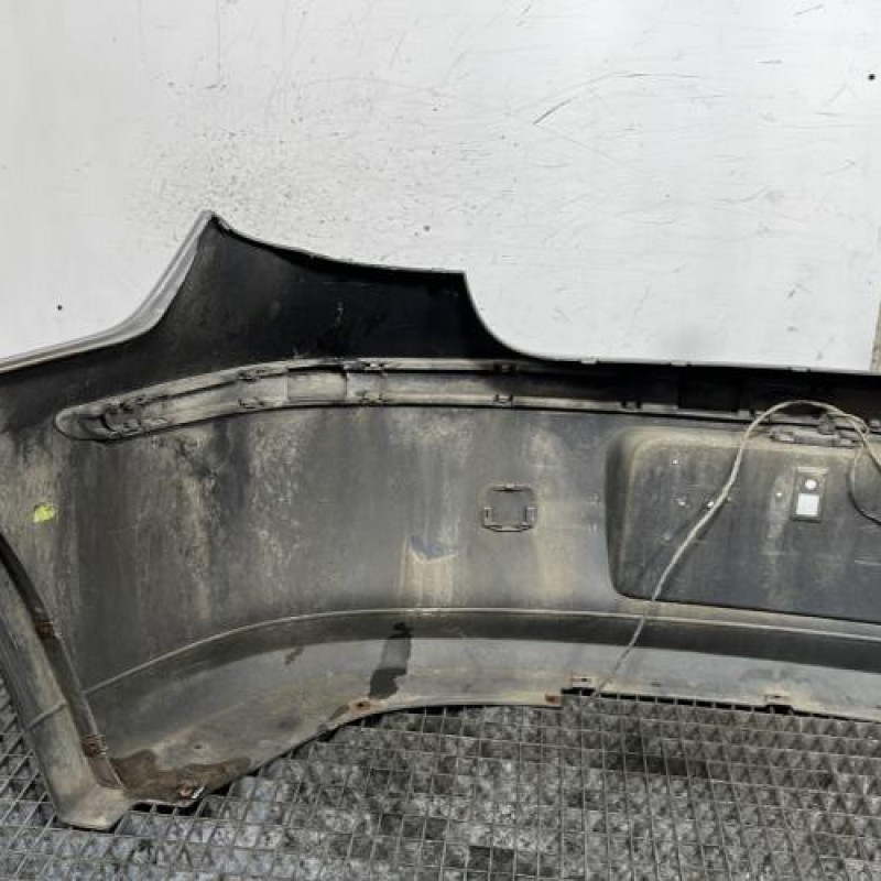 Pare choc arriere BMW SERIE 1 E87 Photo n°6
