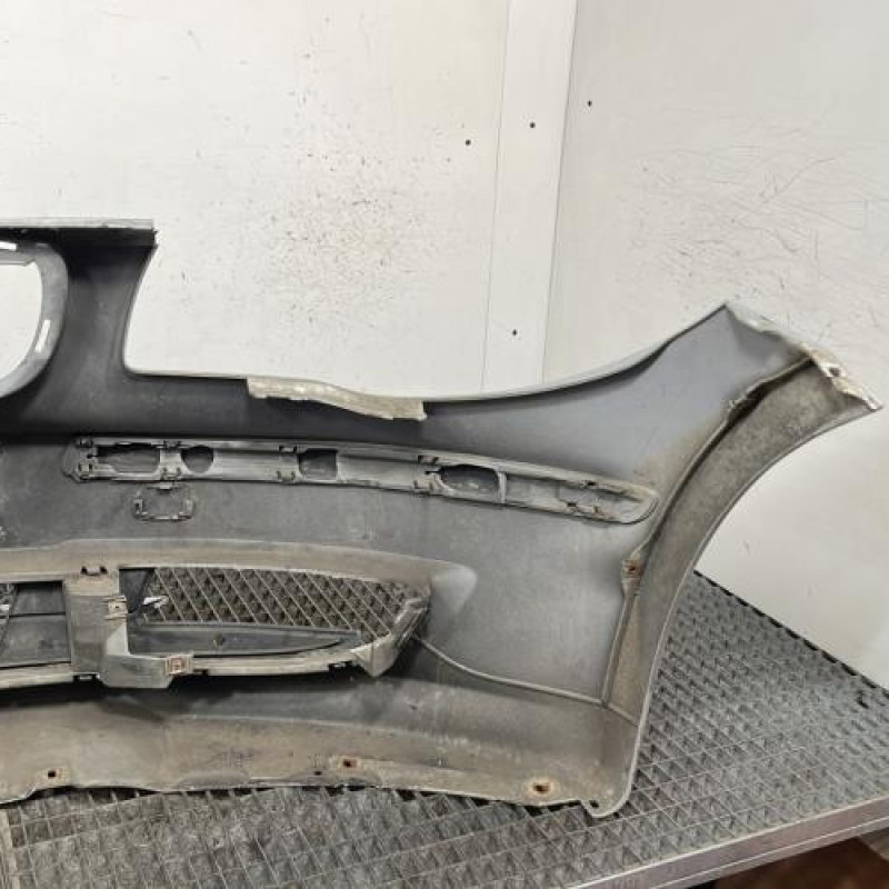 Pare choc avant BMW SERIE 1 E87 Photo n°4