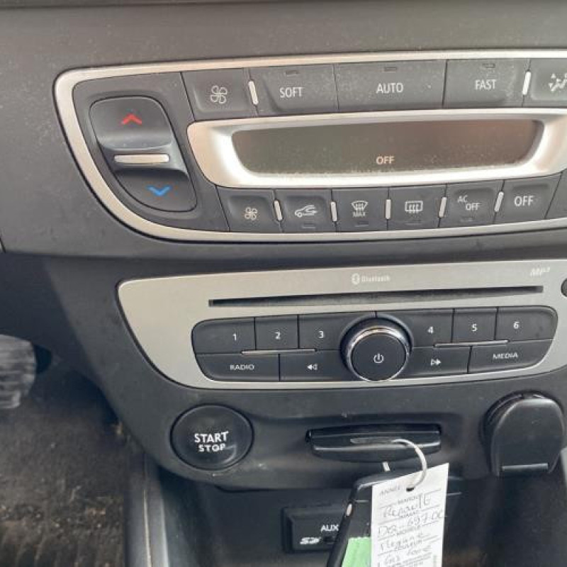 Porte arriere droit RENAULT MEGANE 3 Photo n°20