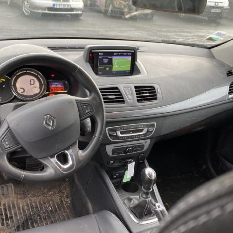 Porte avant gauche RENAULT MEGANE 3 Photo n°17