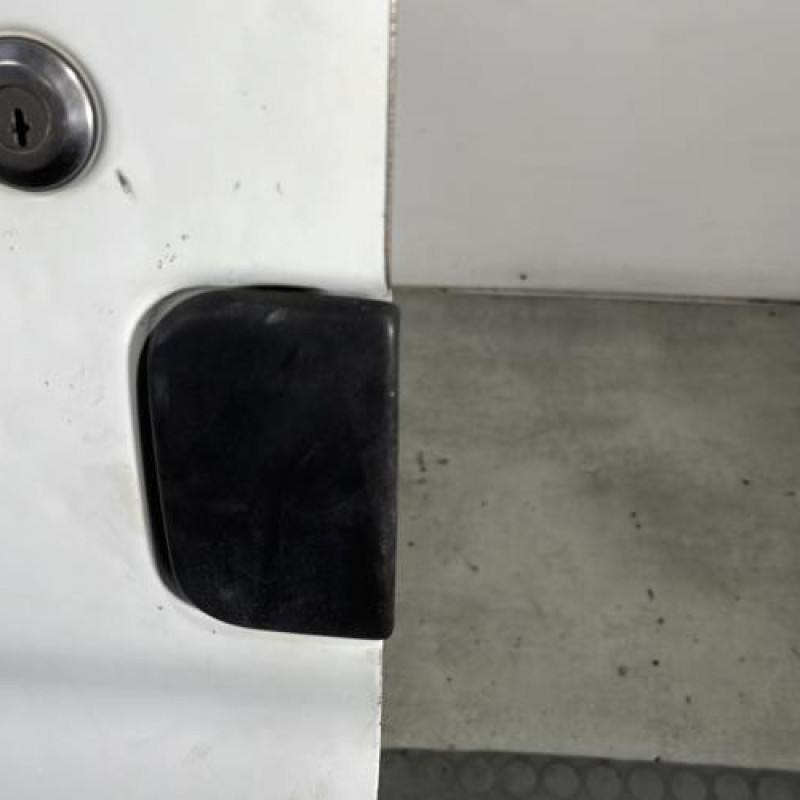 Porte avant gauche PEUGEOT PARTNER 1 Photo n°2