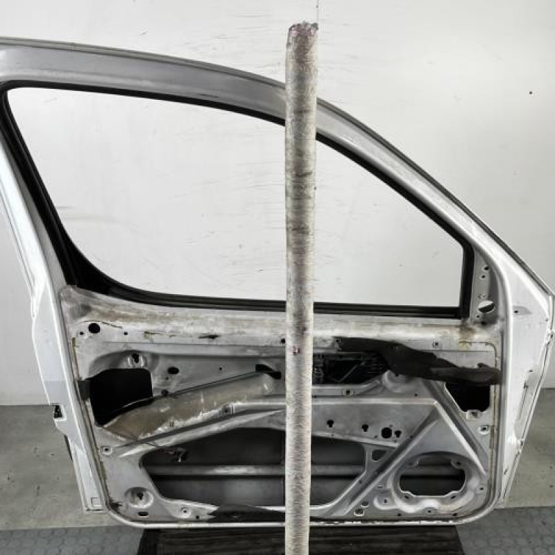 Porte avant gauche PEUGEOT PARTNER 1 Photo n°6