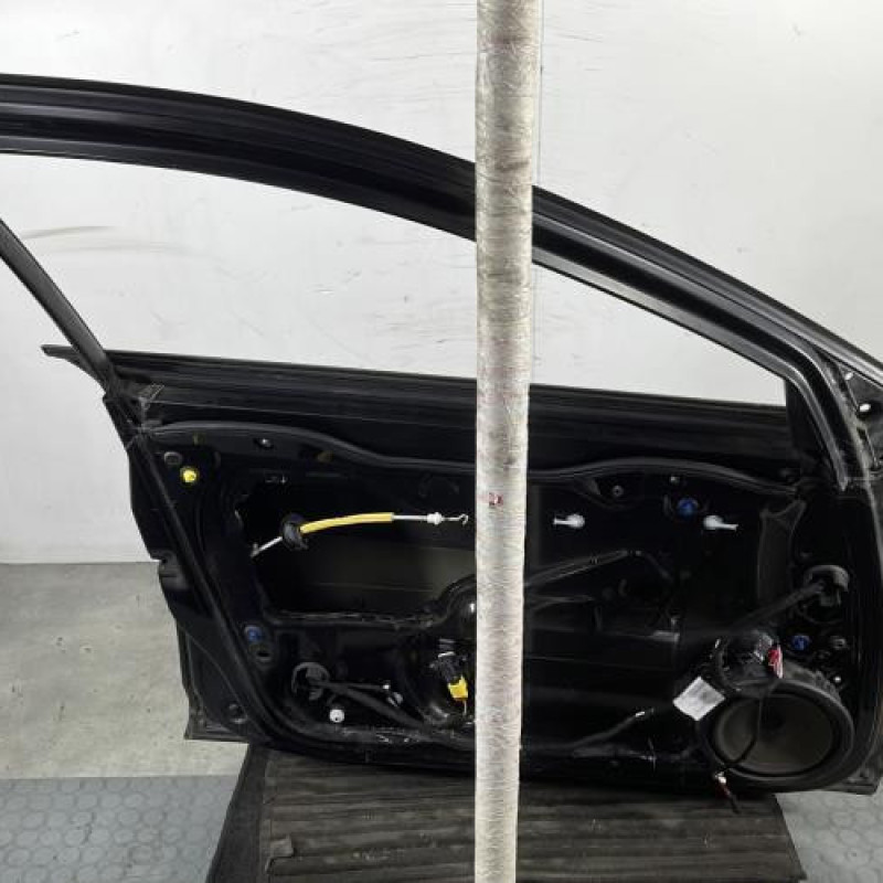 Porte avant gauche AUDI A3 2 Photo n°6