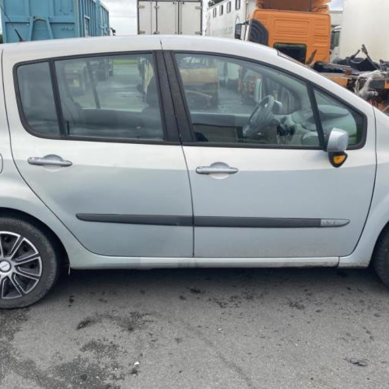 Porte avant gauche RENAULT MODUS Photo n°19