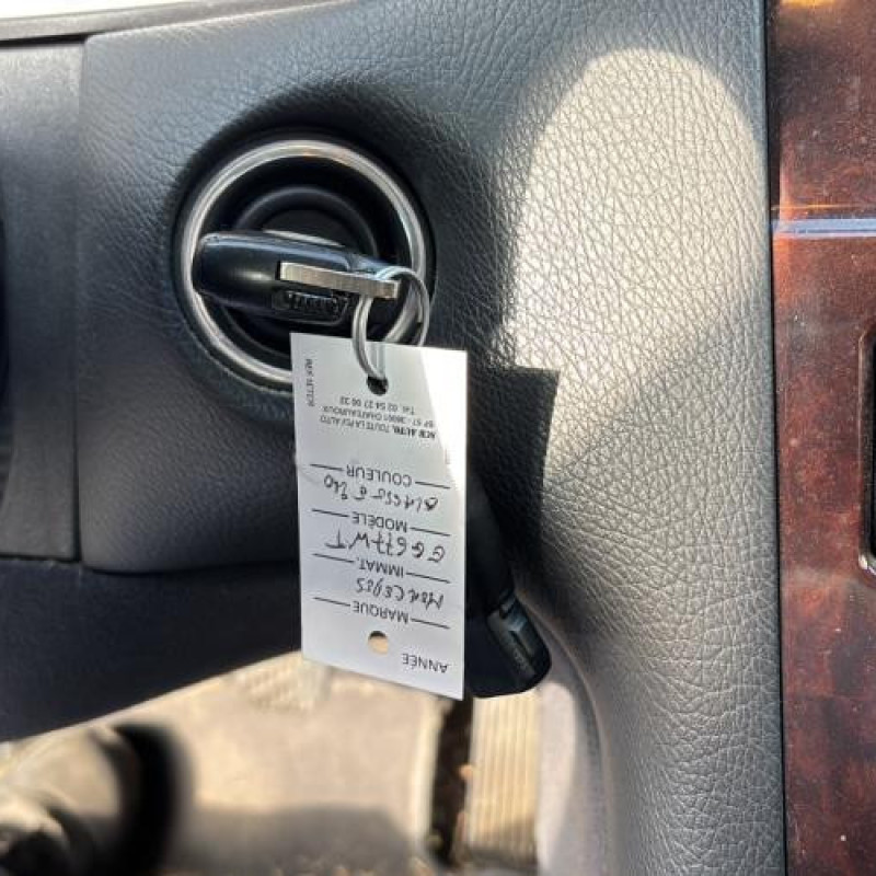 Porte avant gauche MERCEDES CLASSE E 210 Photo n°14