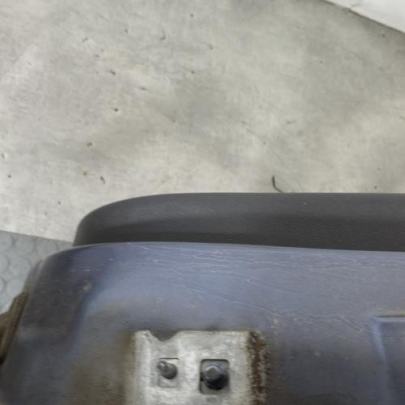 Porte arriere gauche RENAULT CLIO 3 Photo n°4