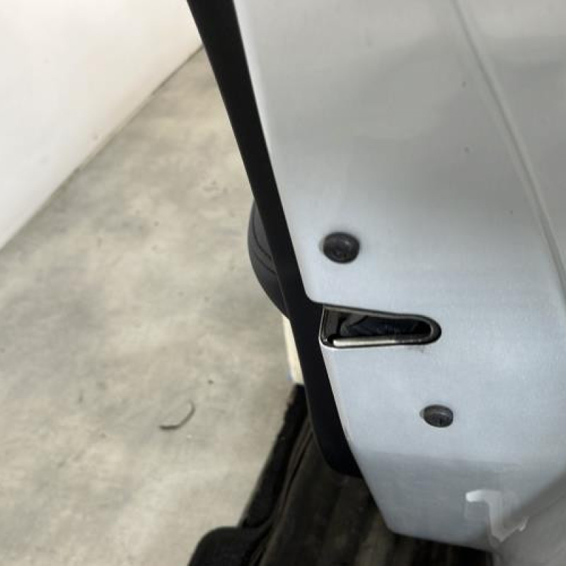 Porte avant droit BMW SERIE 1 E87 Photo n°3