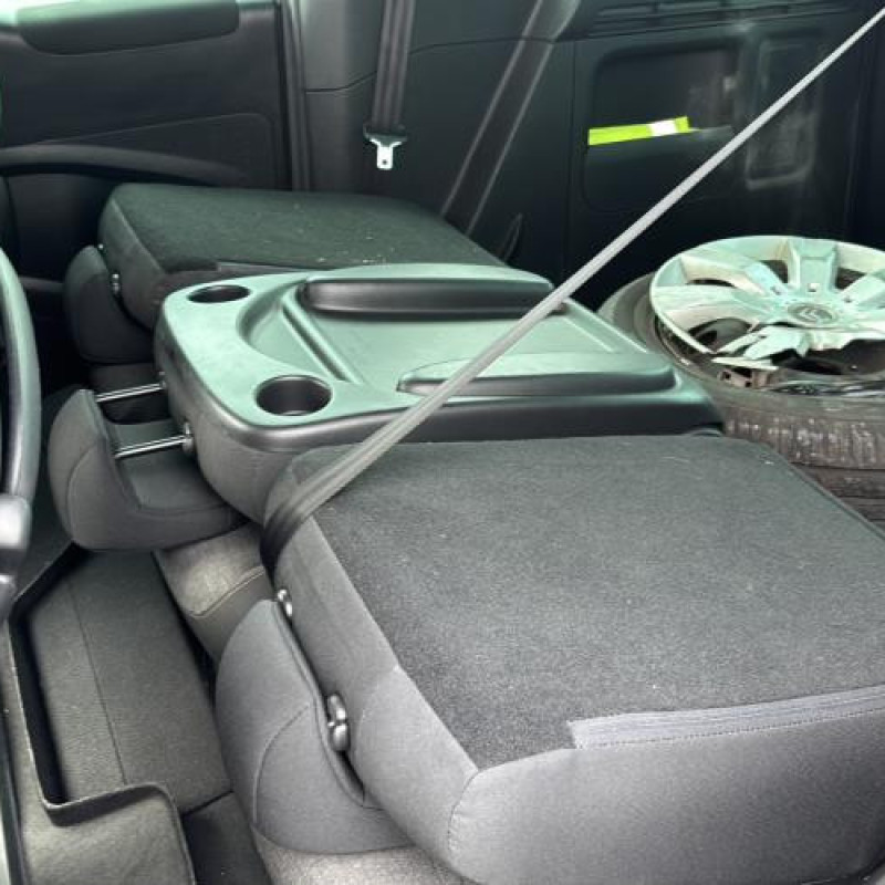 Porte avant droit CITROEN BERLINGO 2 Photo n°18