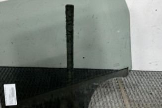 Vitre arriere droit DACIA DUSTER 1