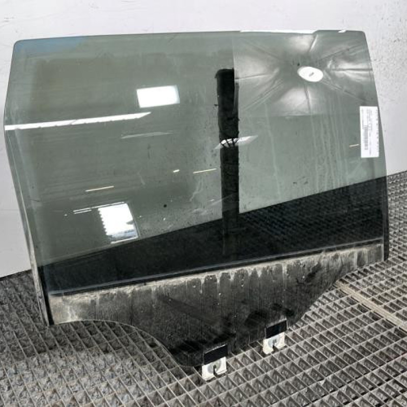 Vitre arriere droit JEEP CHEROKEE 4 Photo n°3
