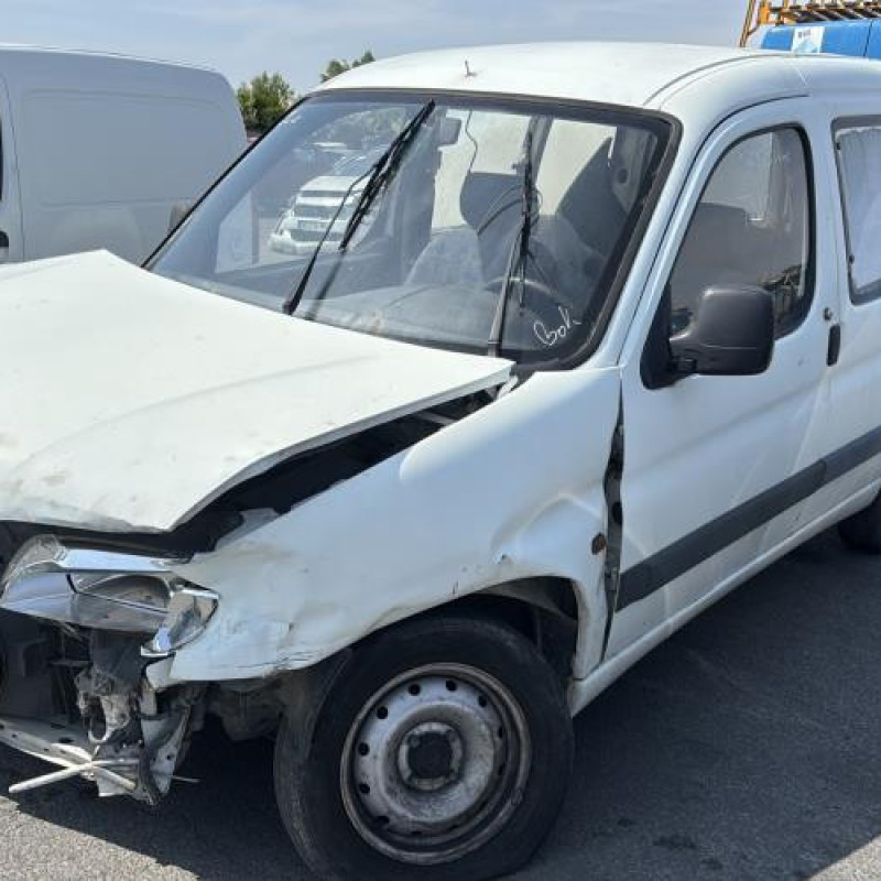 Vitre avant droit PEUGEOT PARTNER 1 Photo n°5