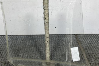 Vitre arriere gauche RENAULT CLIO 1