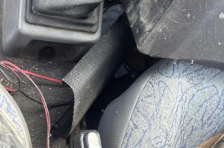 Vitre arriere gauche RENAULT CLIO 1