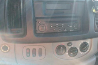 Vitre avant droit RENAULT TRAFIC 2