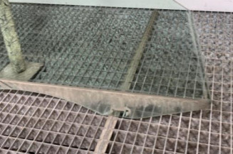 Vitre avant droit VOLKSWAGEN PASSAT 5