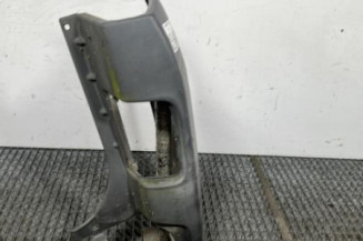 Crosse arriere droit RENAULT TRAFIC 2