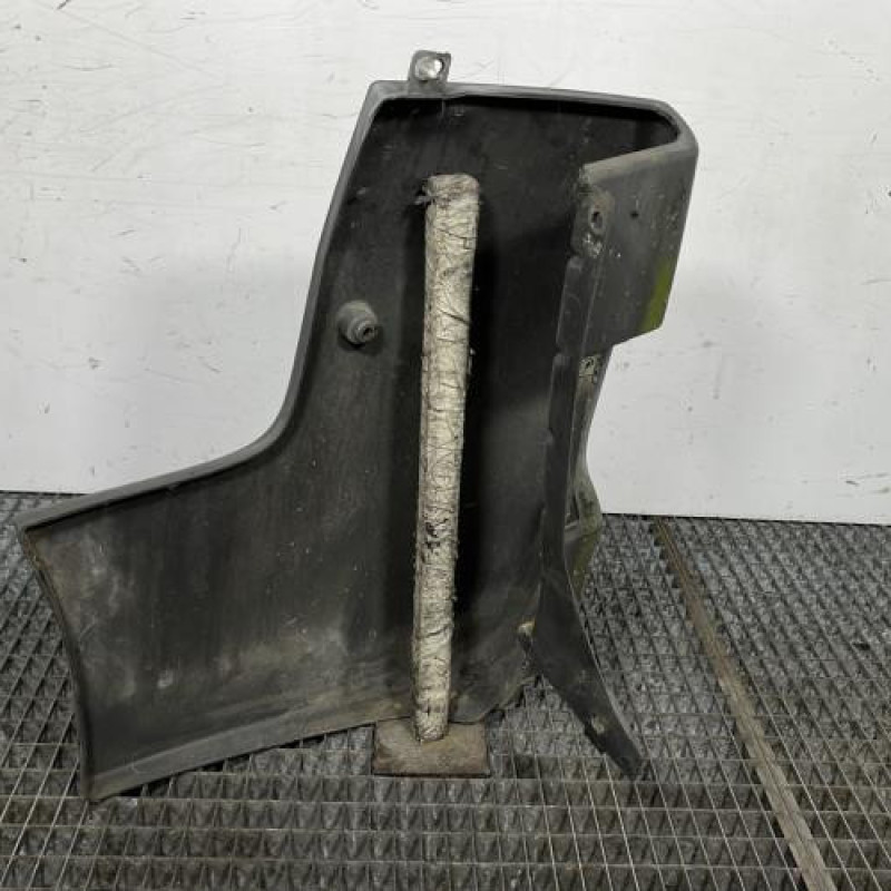 Crosse arriere droit RENAULT TRAFIC 2 Photo n°3