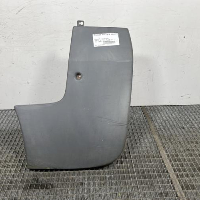 Crosse arriere gauche RENAULT TRAFIC 2 Photo n°1