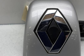 Bouton de coffre RENAULT CLIO 2 CAMPUS Photo n°1