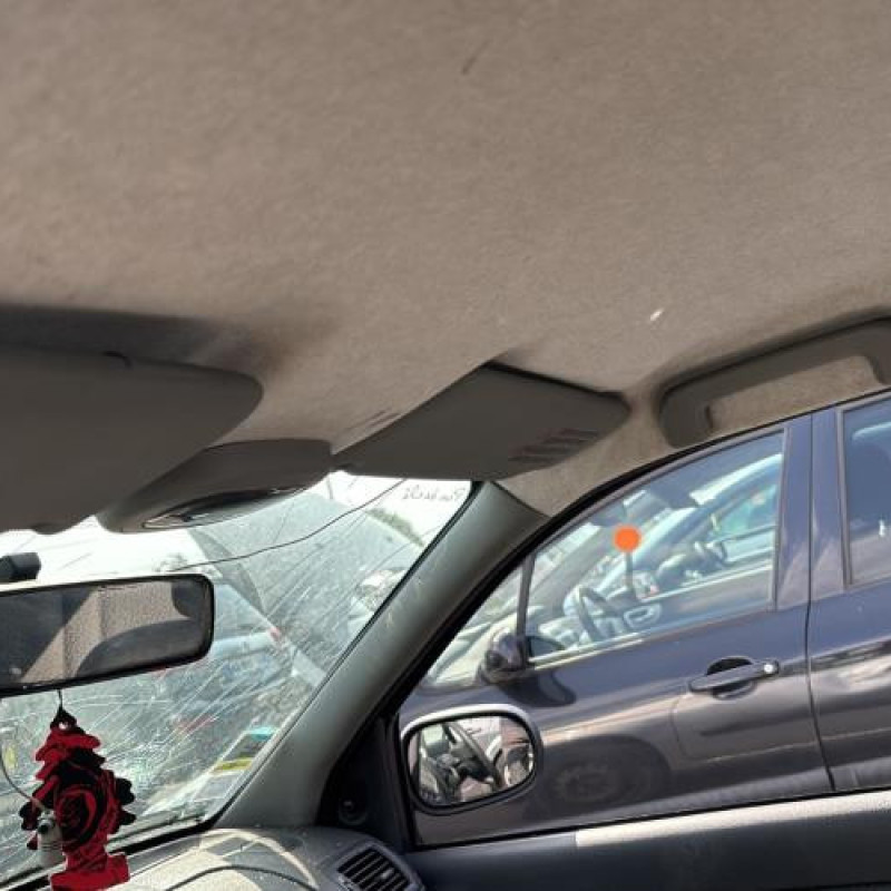 Bouton de coffre RENAULT CLIO 2 CAMPUS Photo n°19