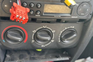 Bouton de coffre RENAULT CLIO 2 CAMPUS