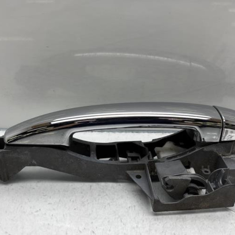 Poignee porte arriere droit CITROEN C3 2 Photo n°1