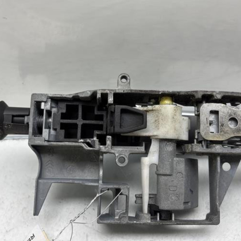 Poignee porte arriere droit CITROEN C3 2 Photo n°4