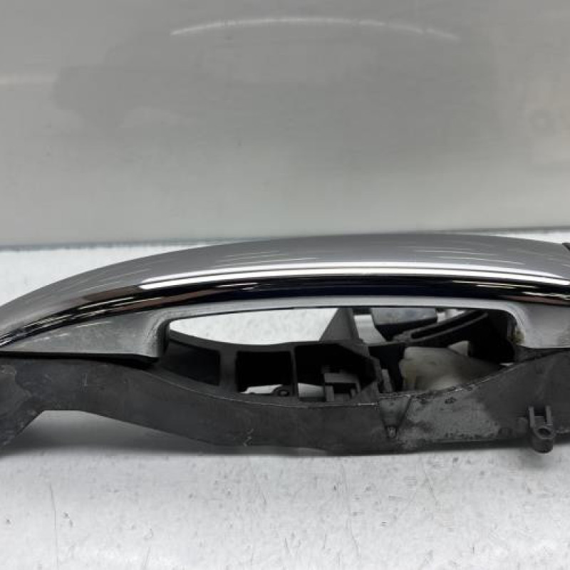 Poignee porte arriere gauche CITROEN C3 2 Photo n°1