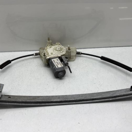 Leve vitre electrique avant droit PEUGEOT 406 Photo n°1