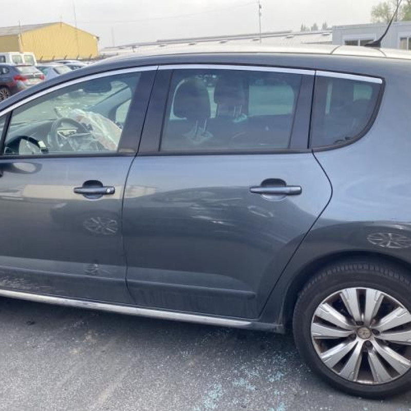 Arret de porte avant droit PEUGEOT 3008 1 Photo n°10