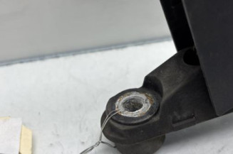 Bras essuie glace arriere PEUGEOT 308 1
