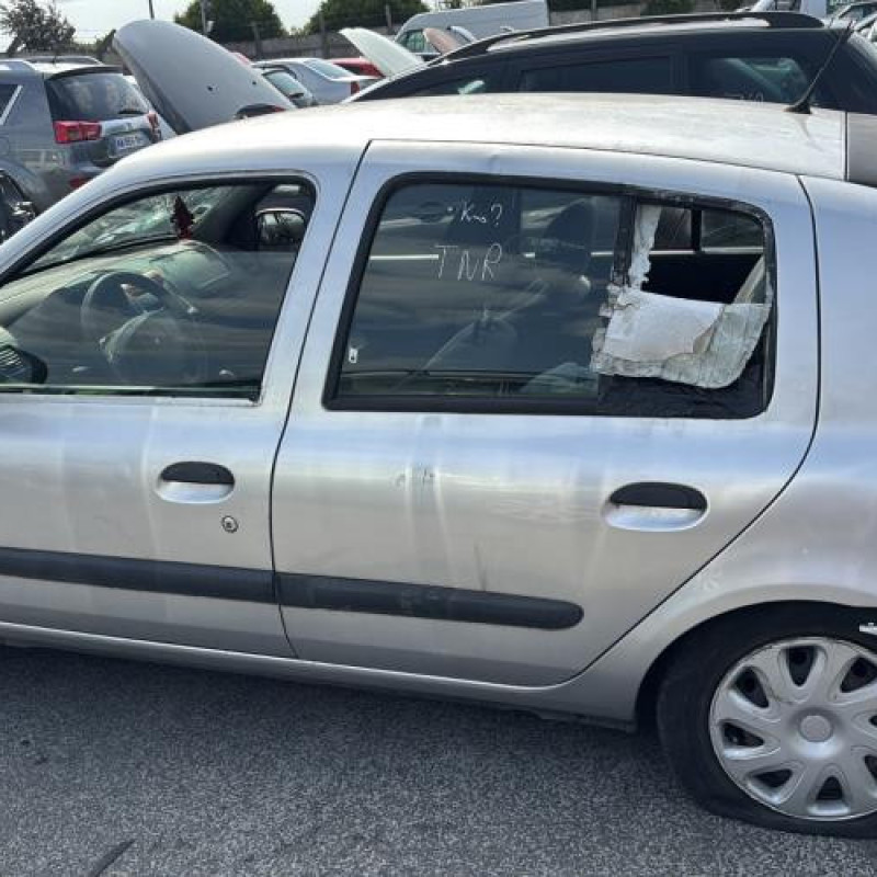 Amortisseur avant gauche RENAULT CLIO 2 CAMPUS Photo n°9