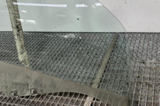 Vitre avant droit DACIA LOGAN 1