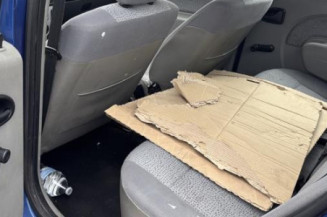 Vitre avant droit DACIA LOGAN 1